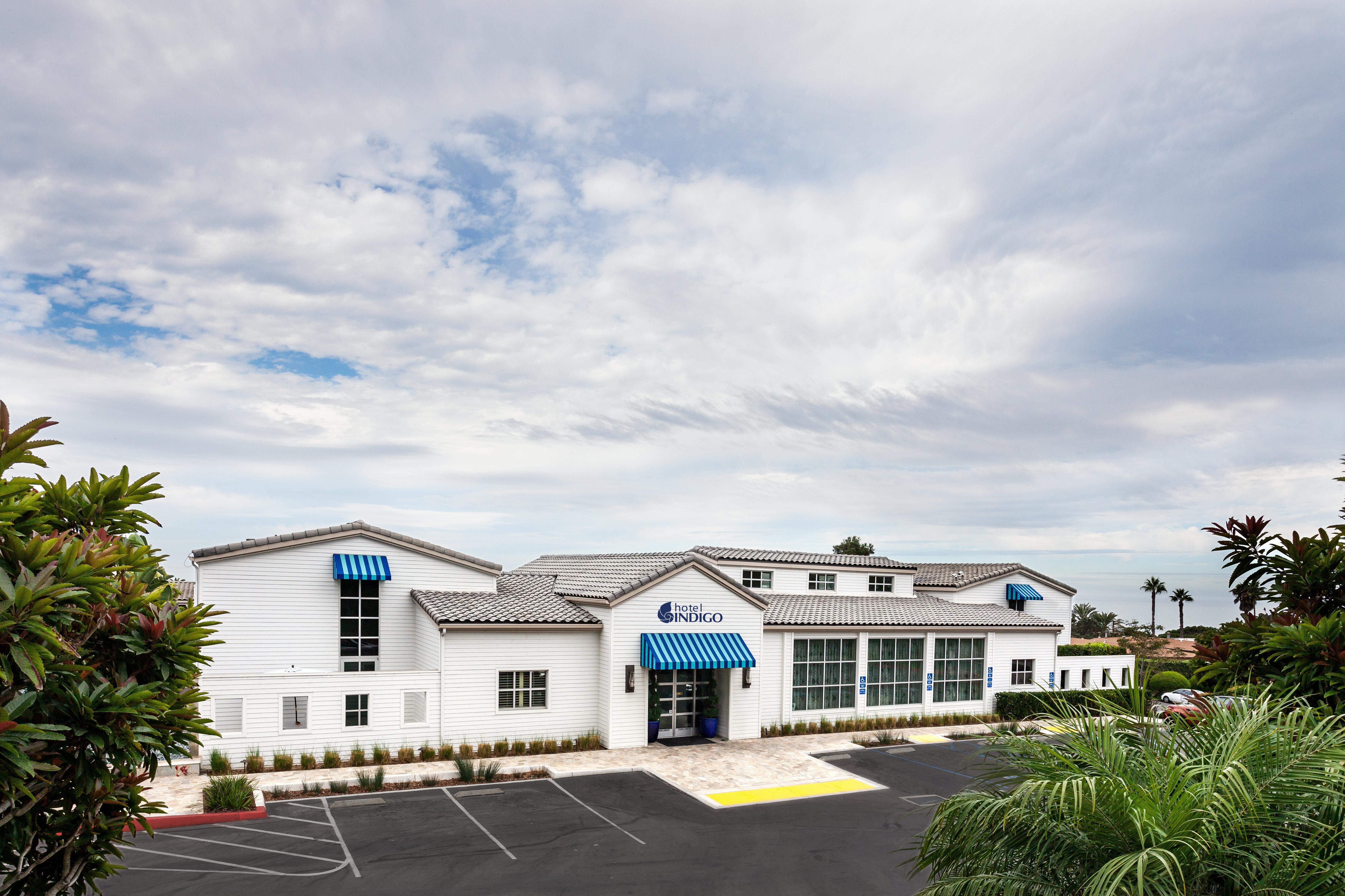 Hilton San Diego/Del Mar Exterior photo