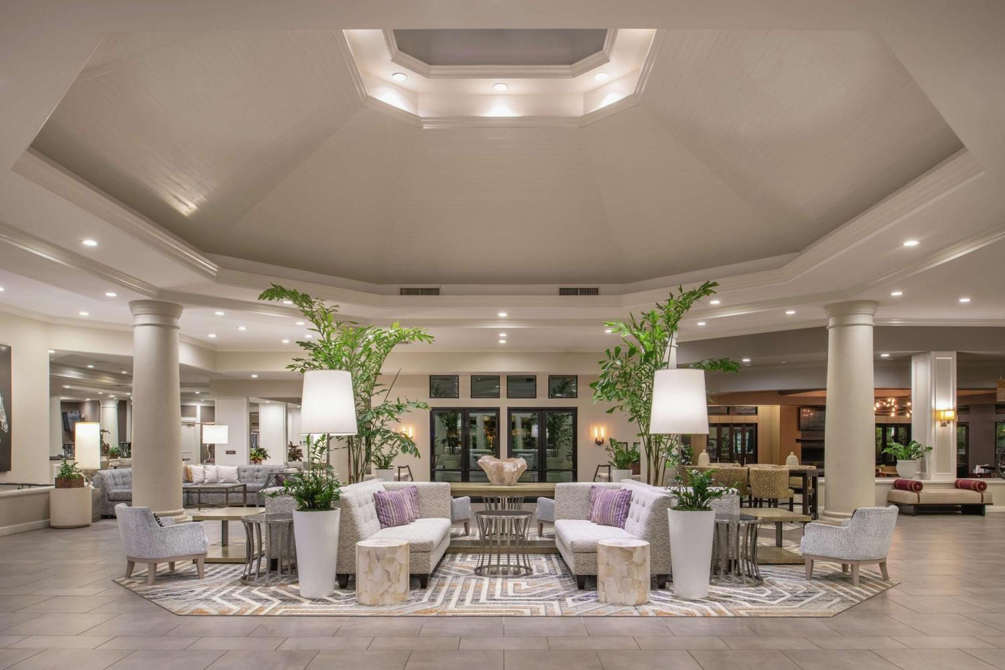Hilton San Diego/Del Mar Exterior photo
